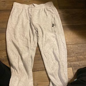 Nike sweatpants woman’s M